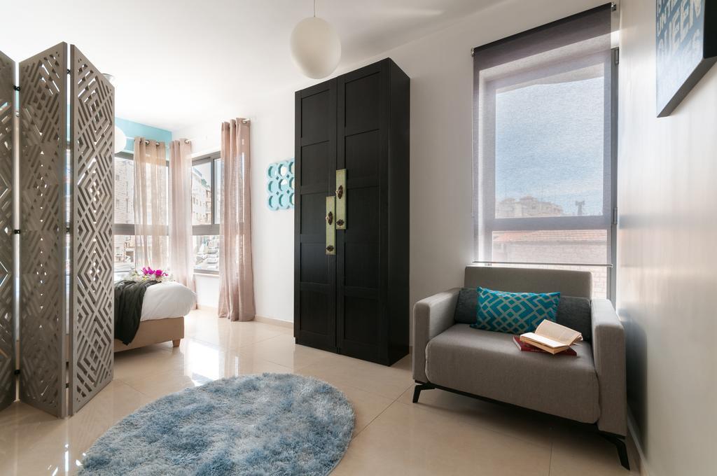 Sweet Inn Apartments - Nisim Bachar Street Jeruzsálem Szoba fotó